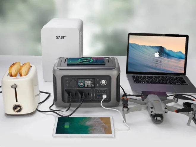 ULTIMATE POWERSTATION - 600W|299Wh NOODSTROOM MET SOLAR INPUT & EU 230V